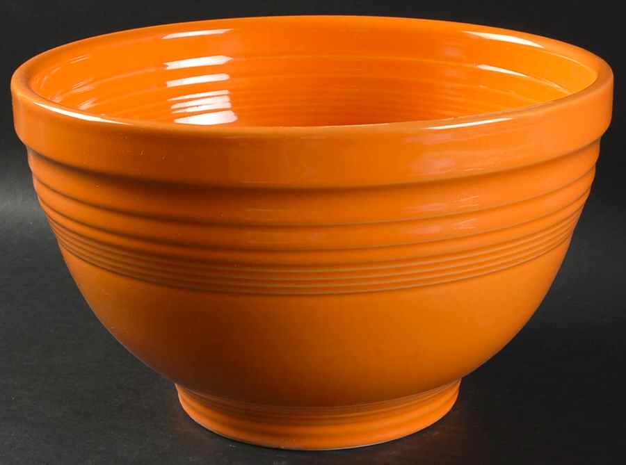 Fiesta Tangerine (Intro 2003) 9" Baking Bowl by Homer Laughlin -1