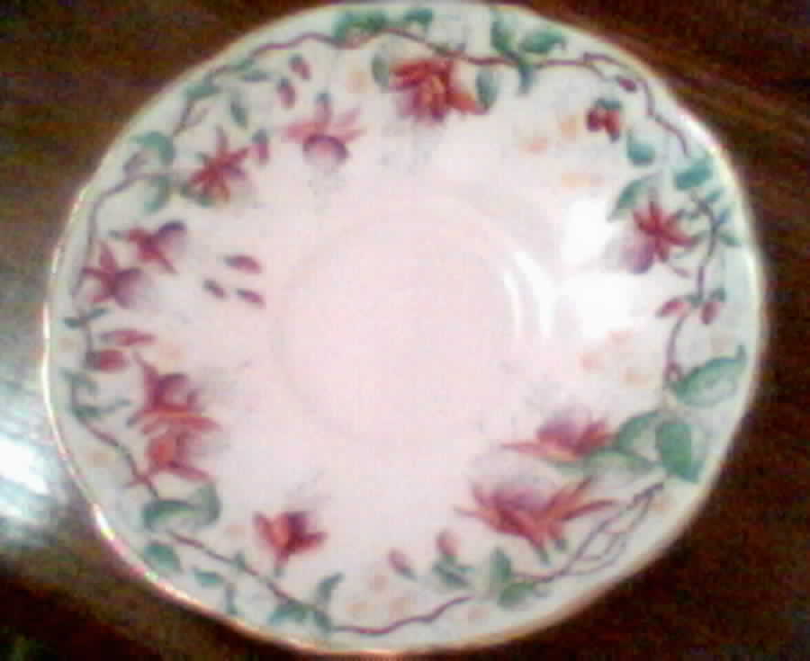 HAM83 Saucer by Hammersley-1