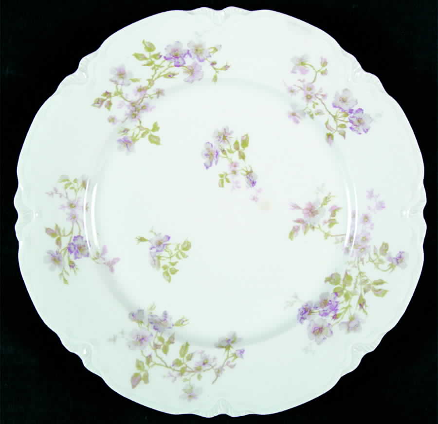 Schleiger 264 Dinner Plate by Haviland-1