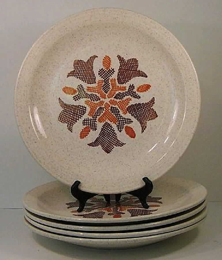 HLC2328 Dinner Plate by Homer Laughlin -1