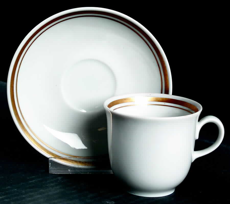 HEP43 Flat Demitasse Cup & Saucer Set by Graf Von Henneberg-1