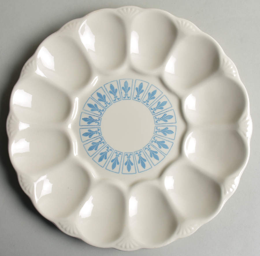 Richelieu Deviled Egg Plate by Homer Laughlin -1