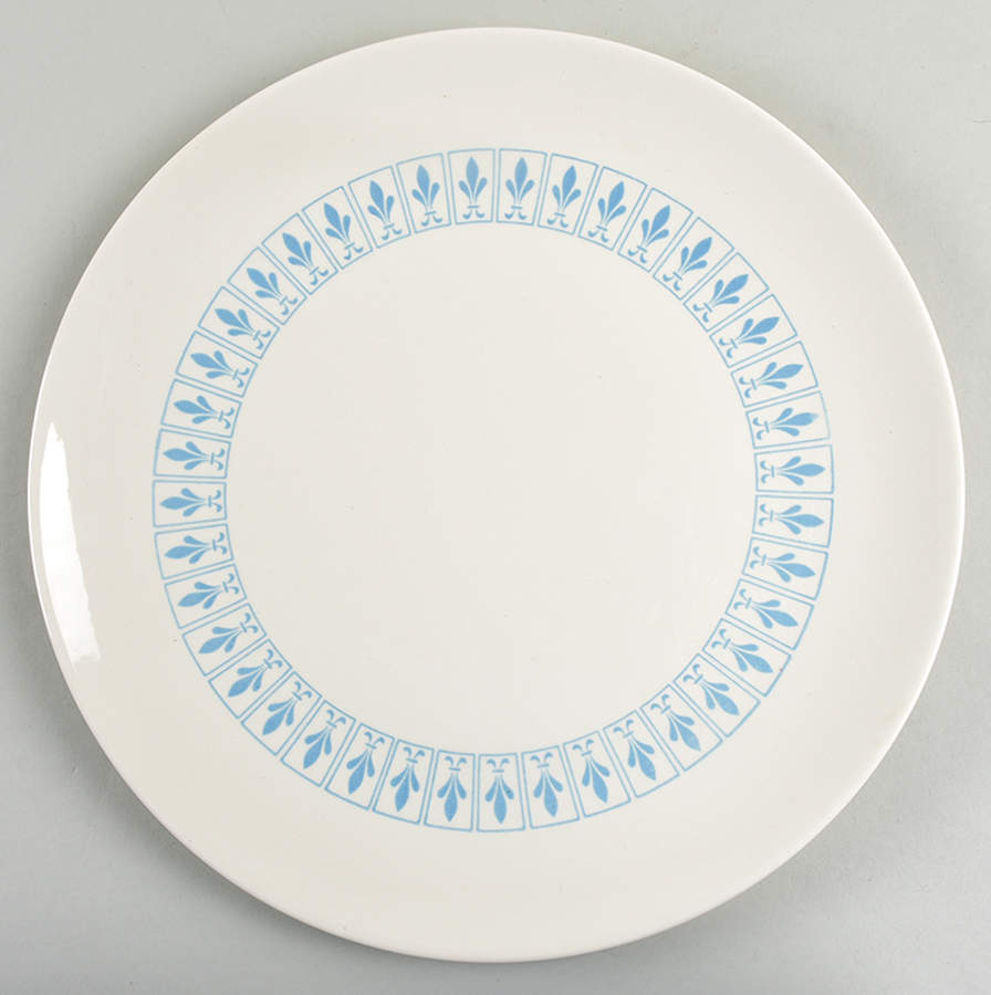 Richelieu 12" Chop Plate (Round Platter) by Homer Laughlin -1