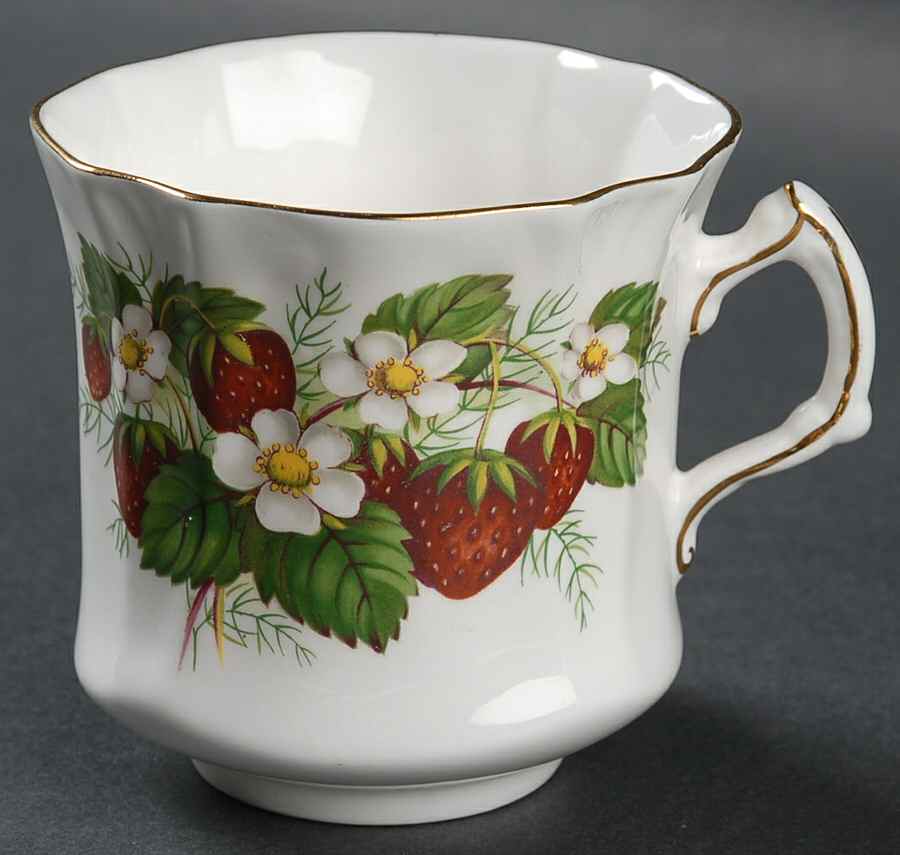 Strawberry Ripe Flat Cup by Hammersley-1