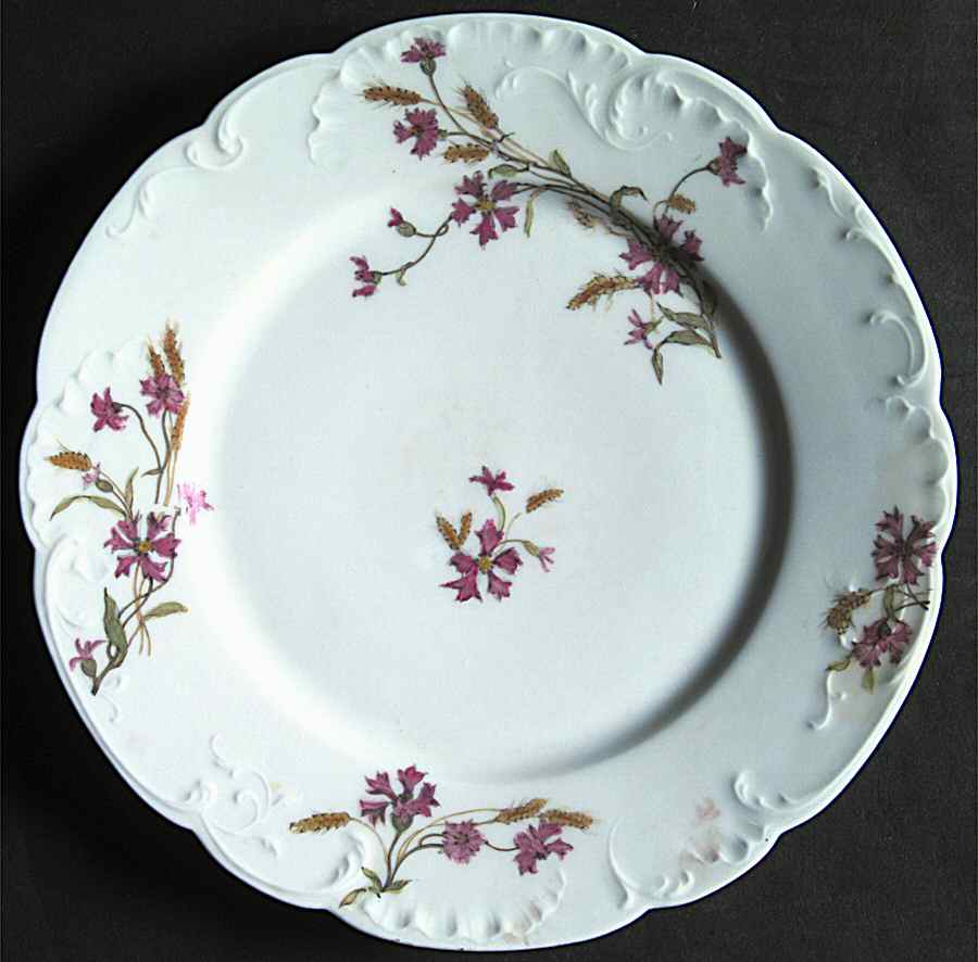 Schleiger 73-2 Dinner Plate by Haviland-1