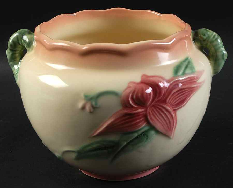 Woodland Peach Pink (Glossy) 5" Jardiniere by Hull-1