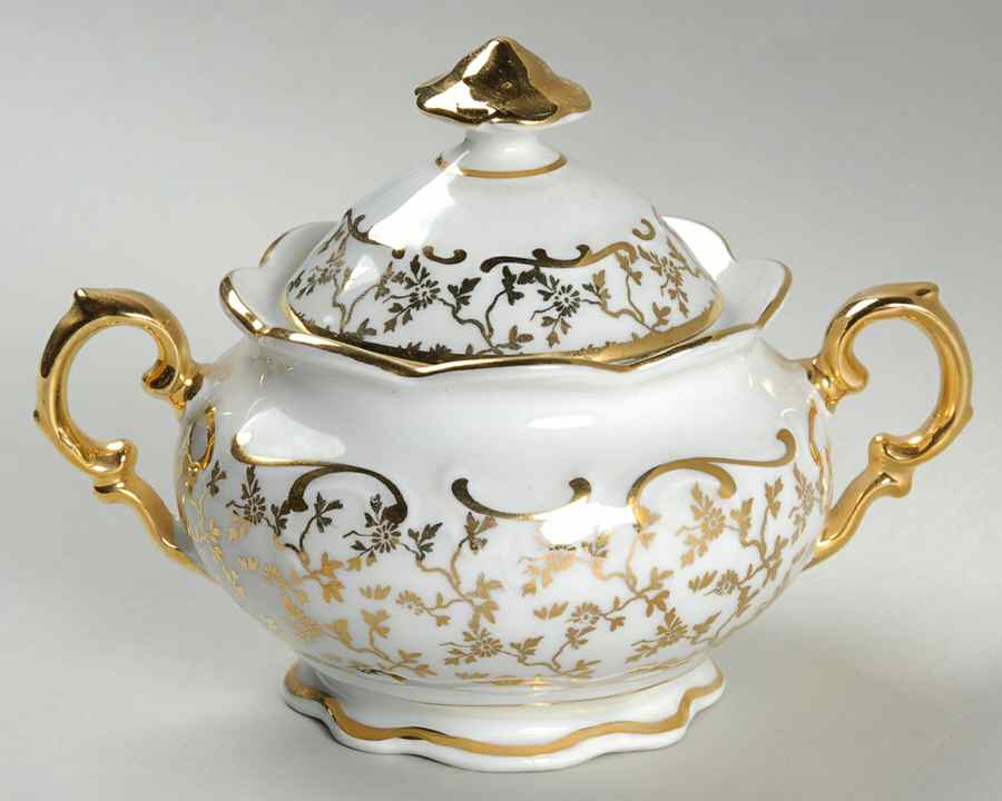 HDR7 Sugar Bowl & Lid by House Dresden-1