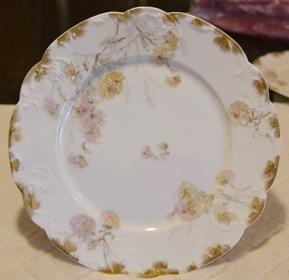 Schleiger 664-2 Dinner Plate by Haviland-1