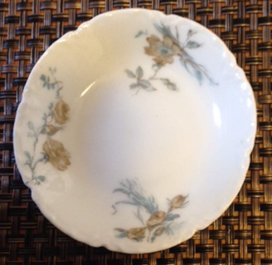 Schleiger 1166-2 Butter Pat by Haviland-1