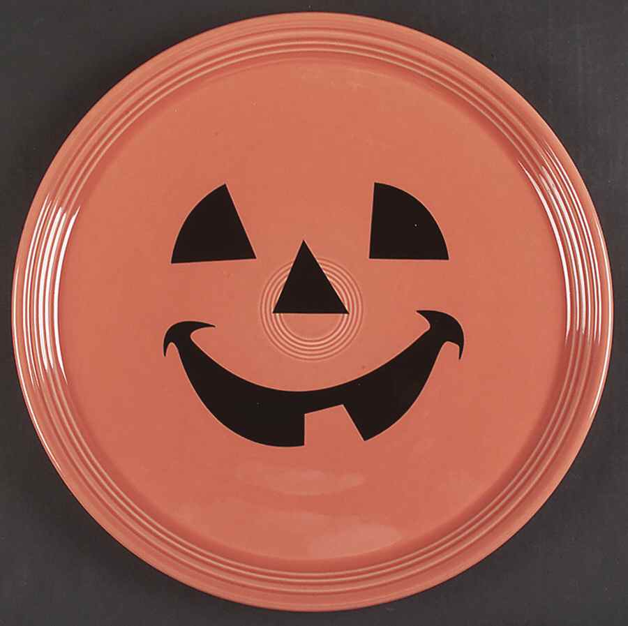 Fiesta Happy Pumpkin (Persimmon) 15" Pizza Tray by Homer Laughlin -1