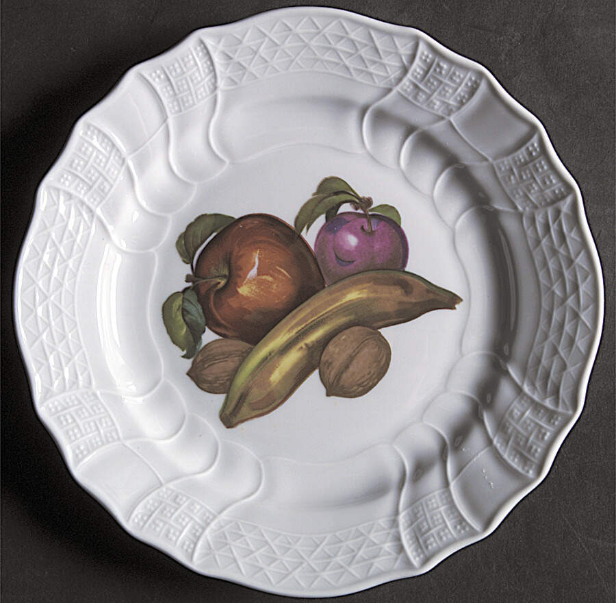 HUT1308 Salad Plate by Hutschenreuther-1