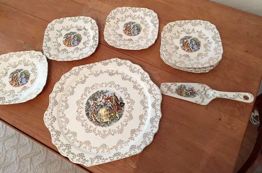 HMU2 Square Dessert Plate by Hampton China-1