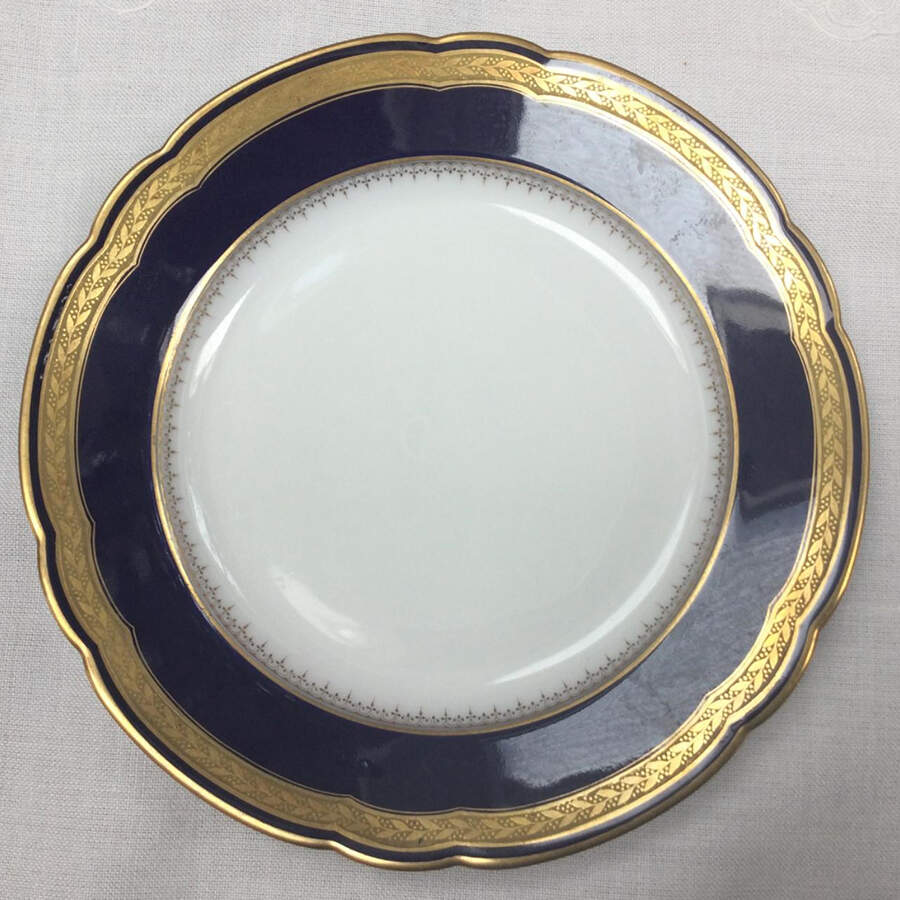 HUT1315 Dessert/Pie Plate by Hutschenreuther-1