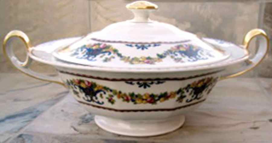 Schleiger 931-1 Round Covered Vegetable by Haviland-1