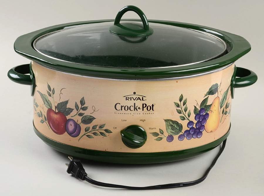 Granada Crock Pot with Lid & Insert by Home Trends-1