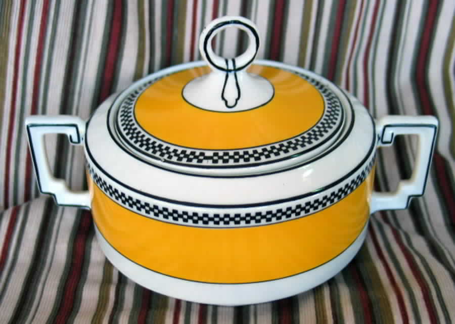 Hc835 Sugar Bowl & Lid by Heinrich - H&C-1