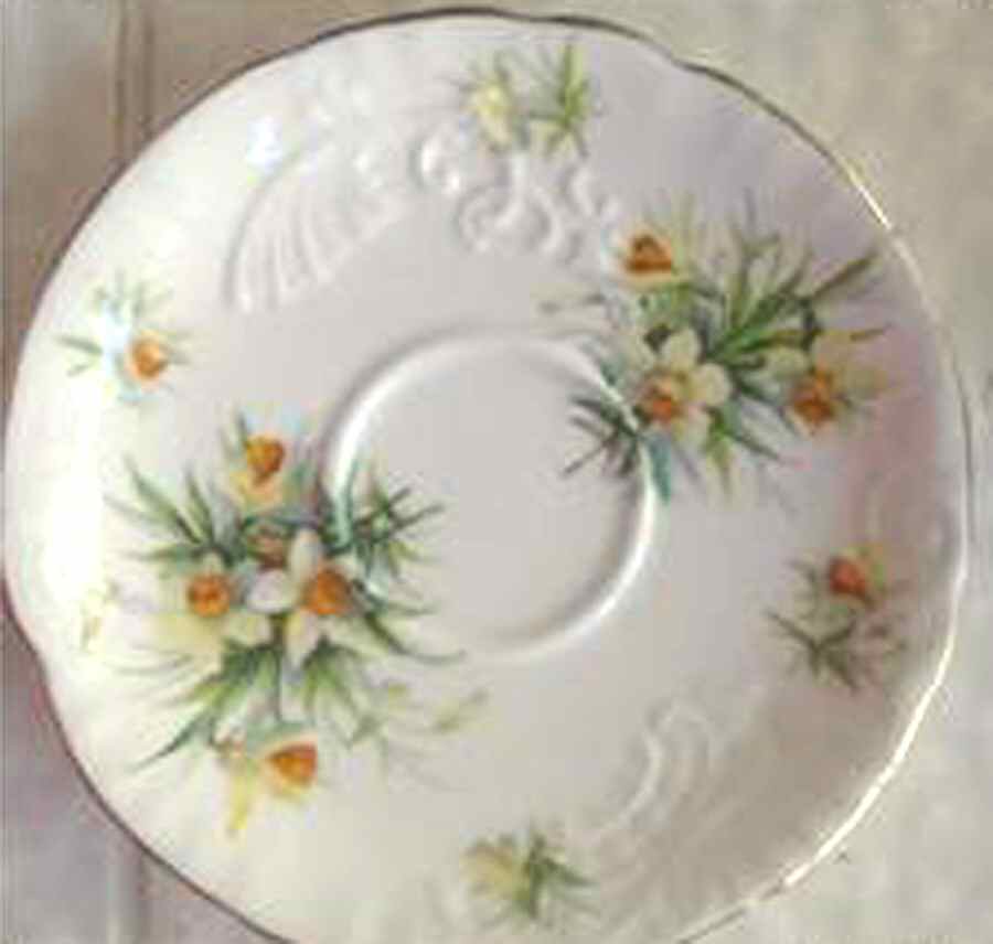 4157 Saucer by Hammersley-1
