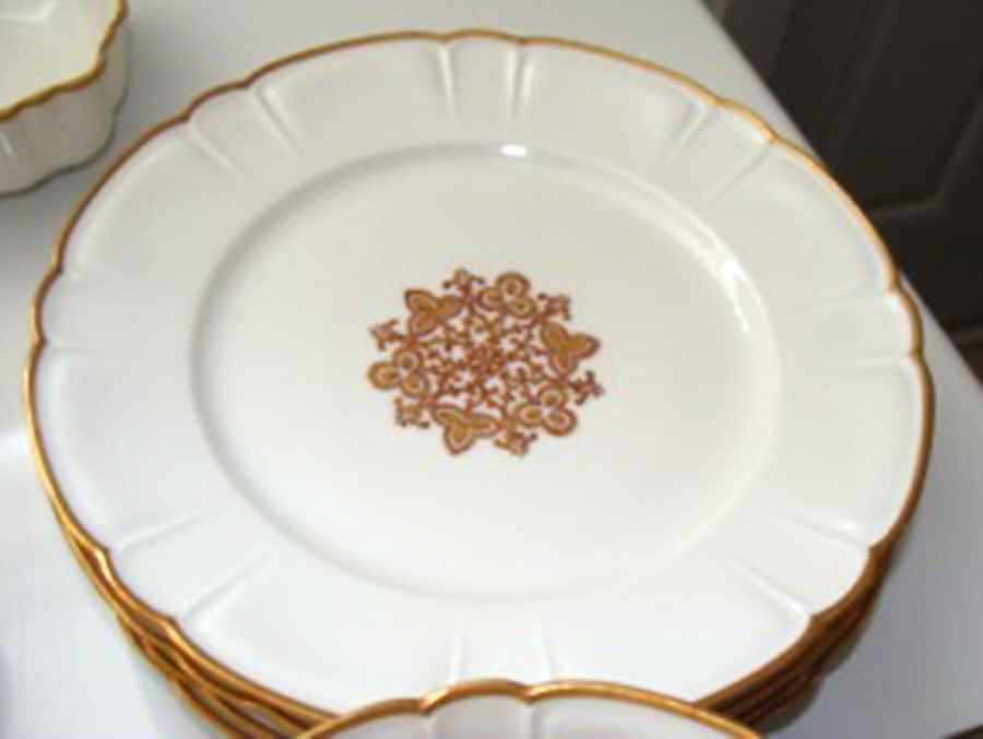 H2887 Dinner Plate by Haviland-1