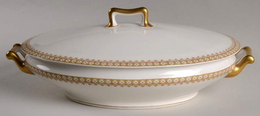 St. Albans Oval Covered Vegetable by Haviland-1