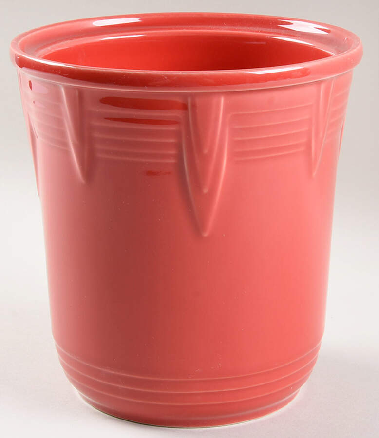 Fiesta Scarlet (Intro 2004) Medium Canister No Lid by Homer Laughlin -1