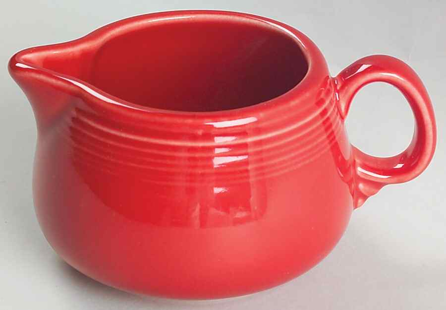 Fiesta Scarlet (Intro 2004) Creamer by Homer Laughlin -1