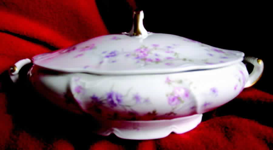 Schleiger 309-4 Round Covered Vegetable by Haviland-1
