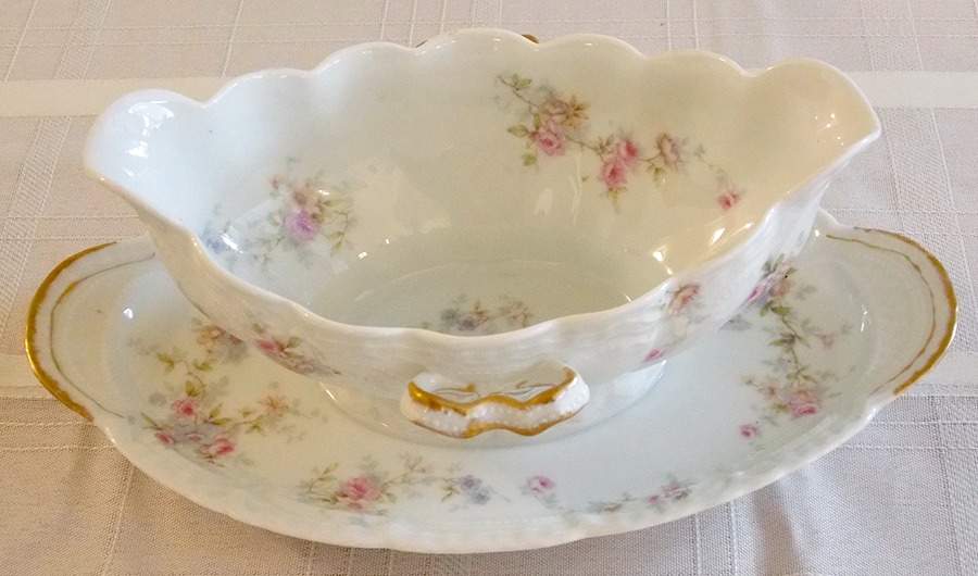 Schleiger 838-2 Gravy Boat & Underplate by Haviland-1