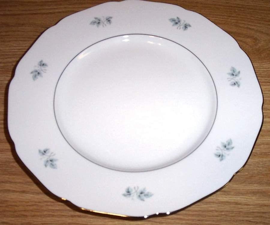 48294 Dinner Plate by Hutschenreuther-1