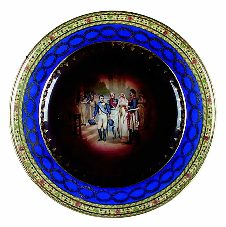 HUT1393 Dinner Plate by Hutschenreuther-1