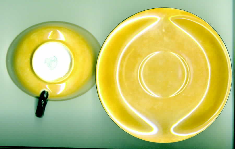 HUT1394 Saucer by Hutschenreuther-1
