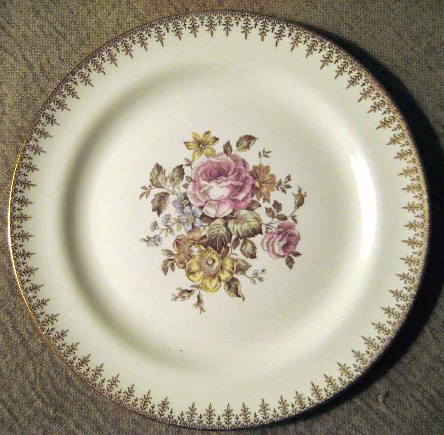 HLC2423 Dinner Plate by Homer Laughlin -1