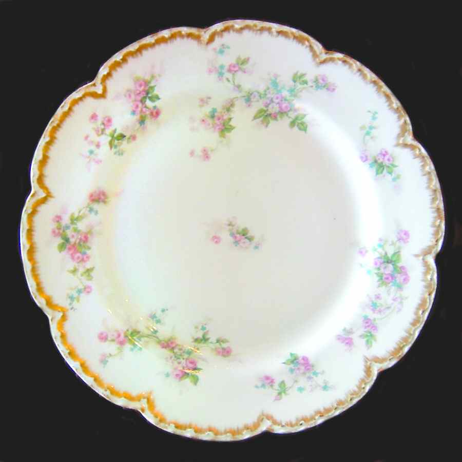 Schleiger 681-1 Dinner Plate by Haviland-1