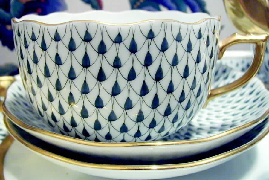 VHFV Flat Cup & Saucer Set by Herend-1