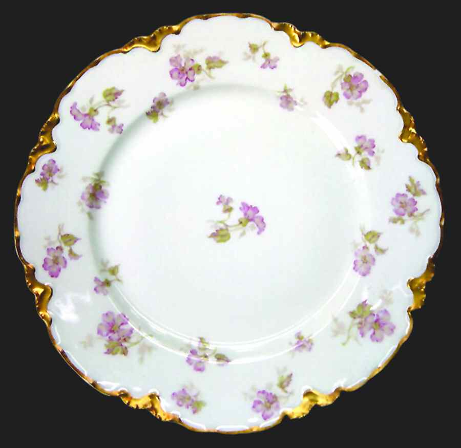 Schleiger 437-1 Dinner Plate by Haviland-1