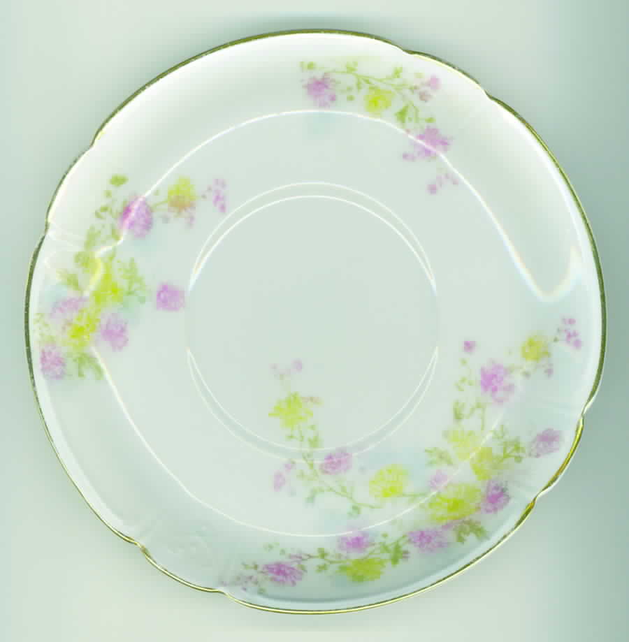 HUT1413 Saucer by Hutschenreuther-1