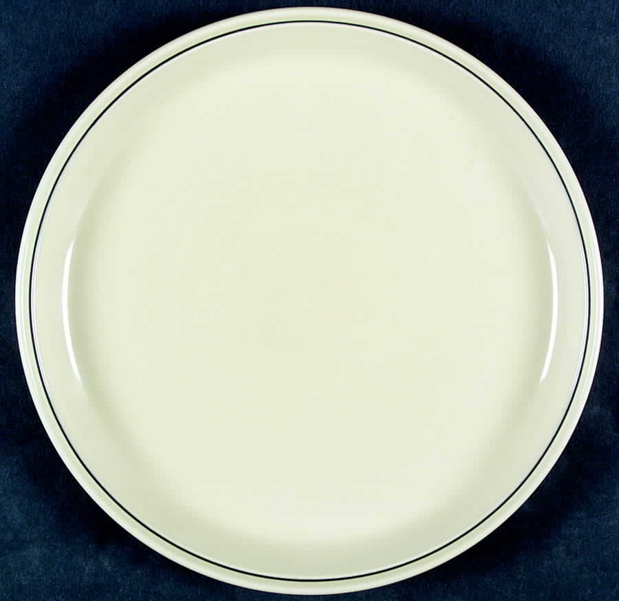 Ebony Dinner Plate by Hornsea-1
