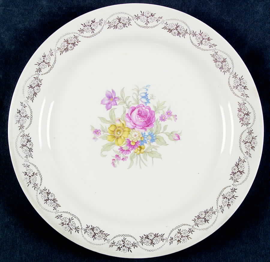 HLC2443 Dinner Plate by Homer Laughlin -1
