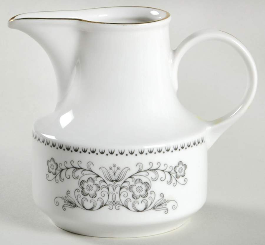 HEP48 Creamer by Graf Von Henneberg-1