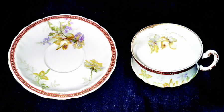 Schleiger 1234-3 Flat Cup & Saucer Set by Haviland-1