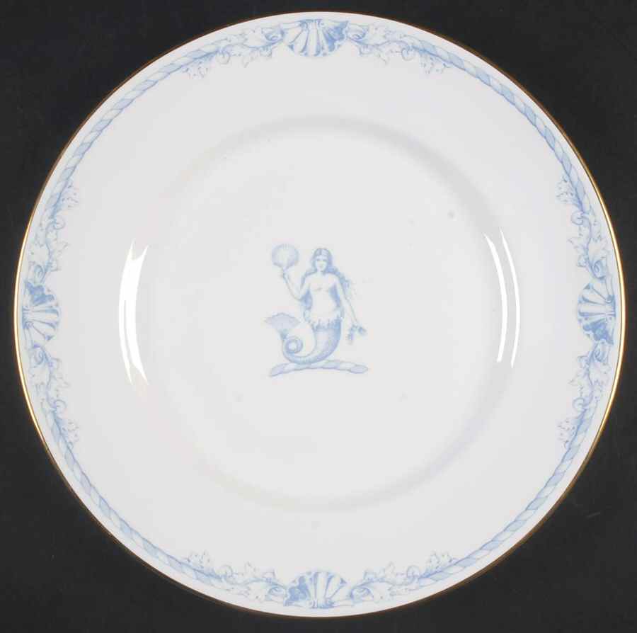 Heraldry Dinner Plate by Home James-1
