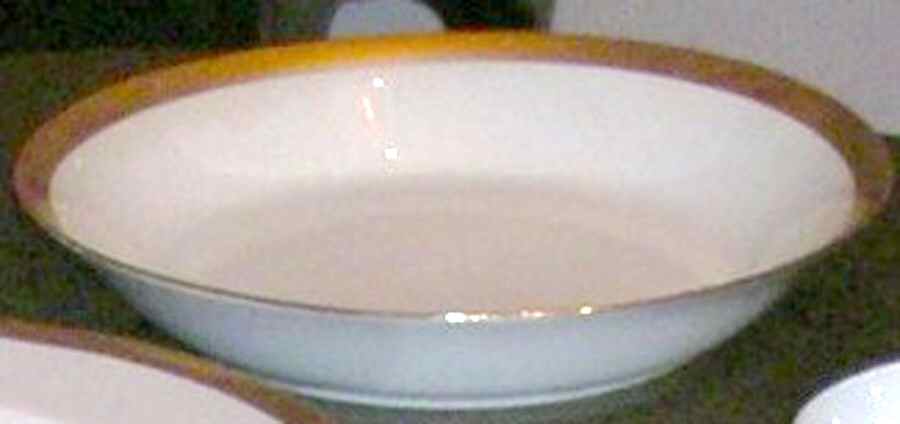 HUT1416 8" Round Vegetable Bowl by Hutschenreuther-1