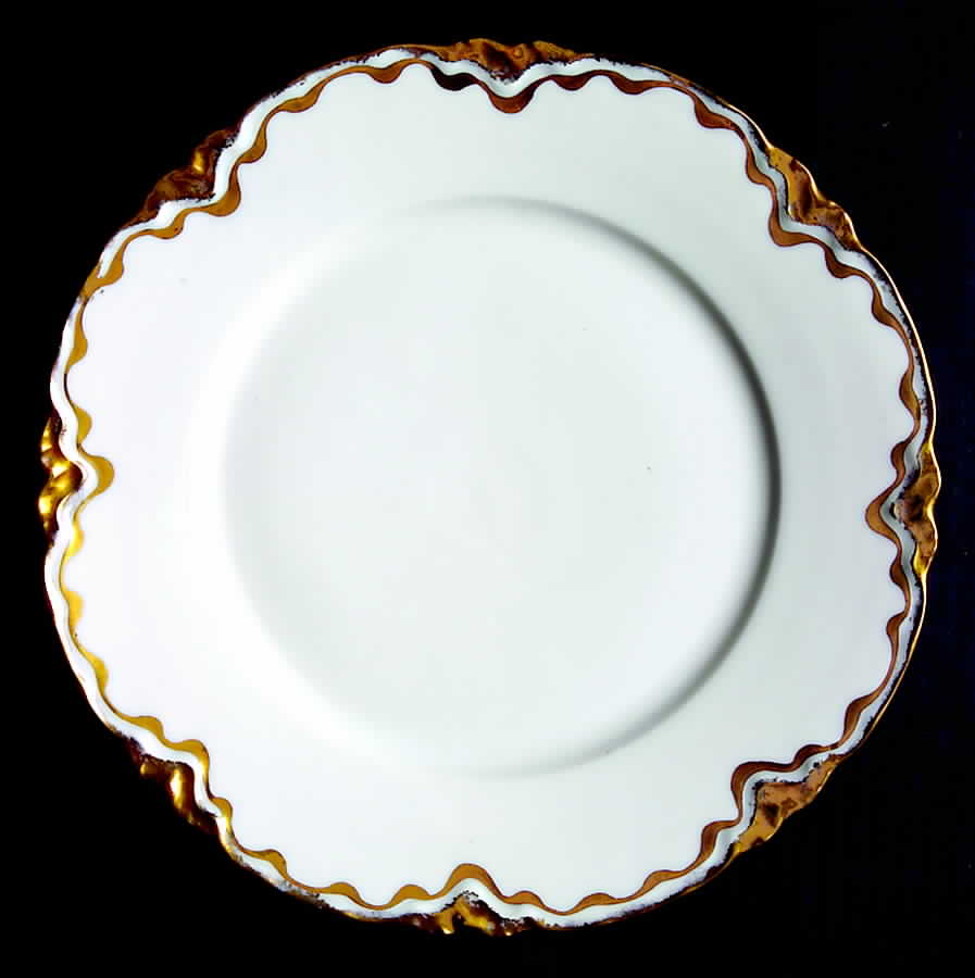 HUT1421 Luncheon Plate by Hutschenreuther-1