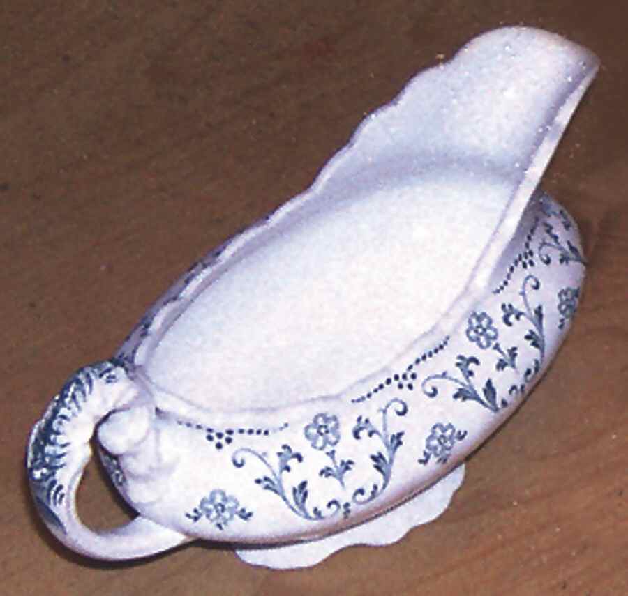 Empire Gravy Boat by Wm Hulme-1
