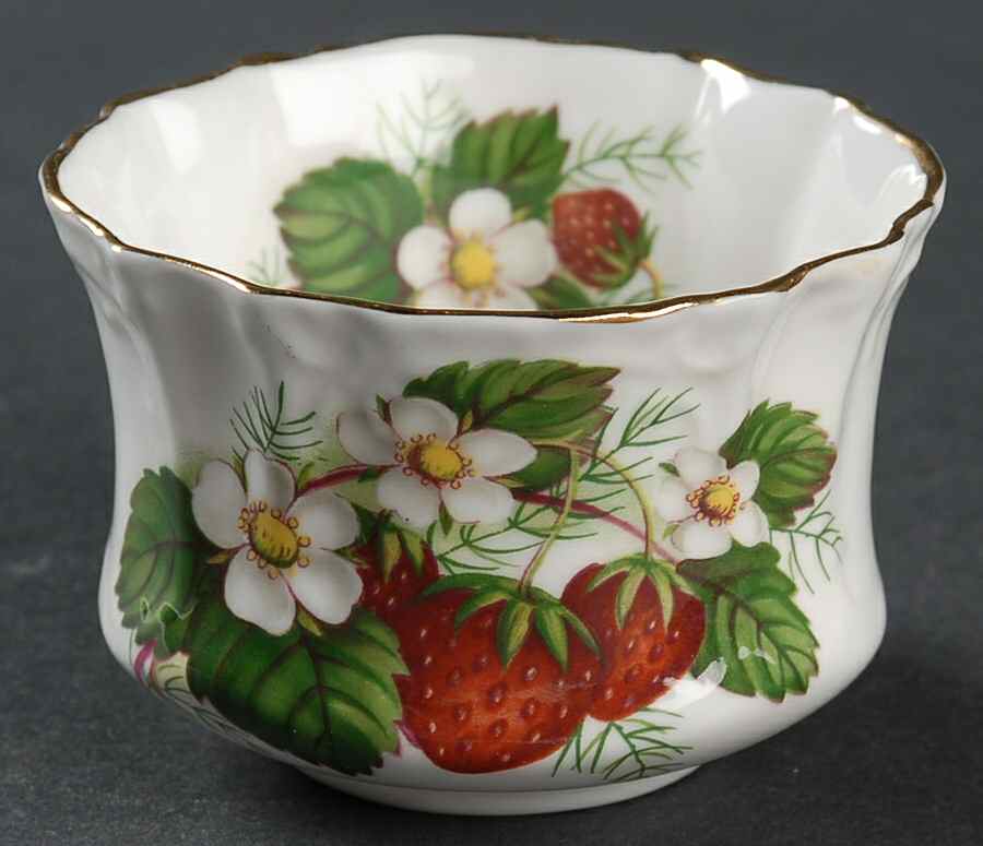 Strawberry Ripe (Scalloped, Embossed) Mini Open Sugar Bowl by Hammersley-1