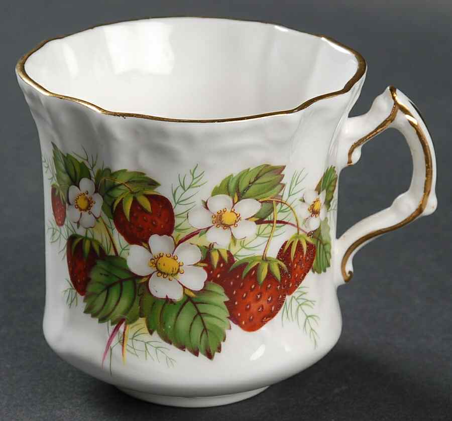 Strawberry Ripe (Scalloped, Embossed) Flat Cup by Hammersley-1