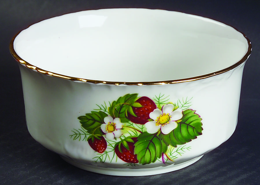 Strawberry Ripe (Scalloped, Embossed) Rice Bowl by Hammersley-1