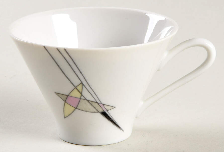 03667 Flat Demitasse Cup by Hutschenreuther-1