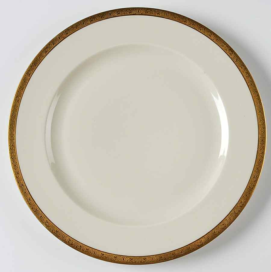HUT1428 Dinner Plate by Hutschenreuther-1