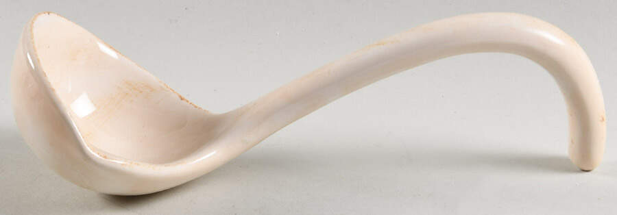 HMQ14 Tureen Ladle by Home-1