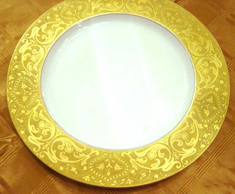 HUT1105 Dinner Plate by Hutschenreuther-1